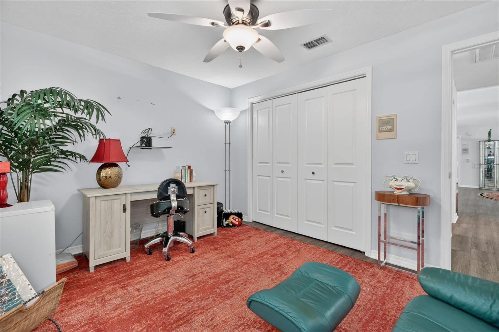 HAMPTON HILLS - Residential