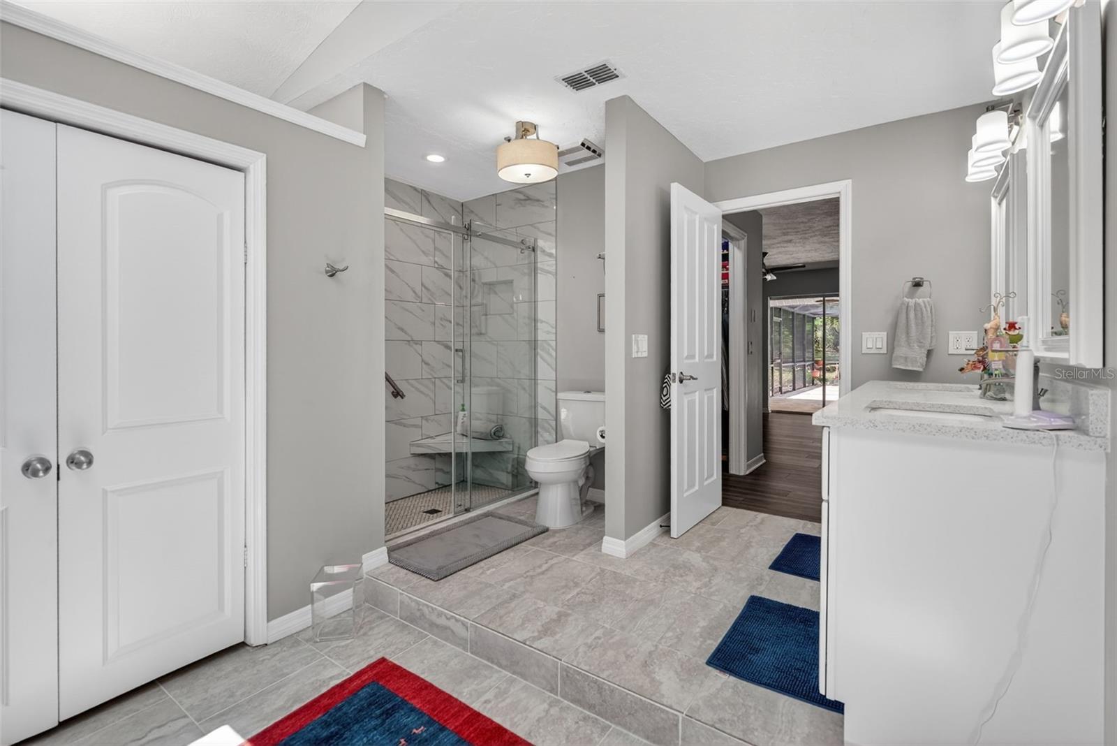 HAMPTON HILLS - Residential