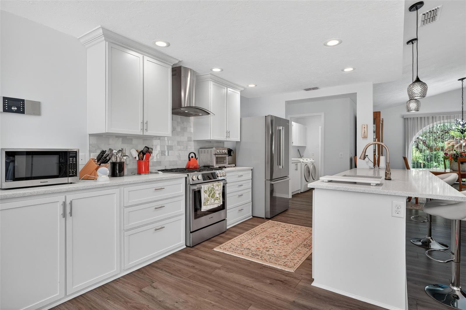 HAMPTON HILLS - Residential