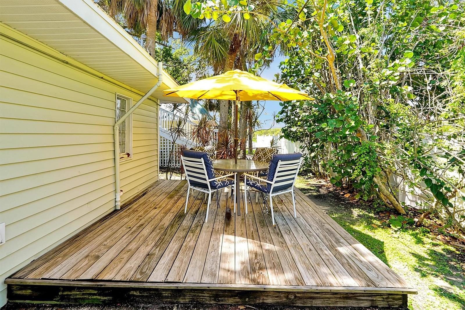 PIRATES POINT MINOR SUBDIVISI - Commercial Sale