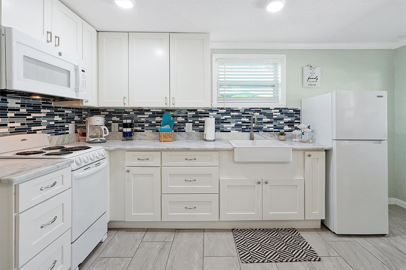 PIRATES POINT MINOR SUBDIVISI - Commercial Sale