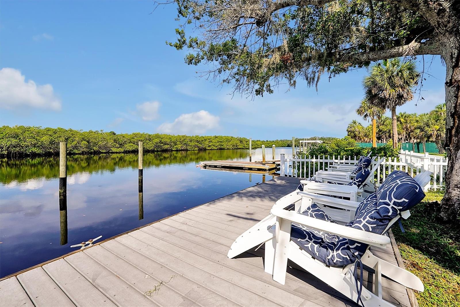 PIRATES POINT MINOR SUBDIVISI - Commercial Sale