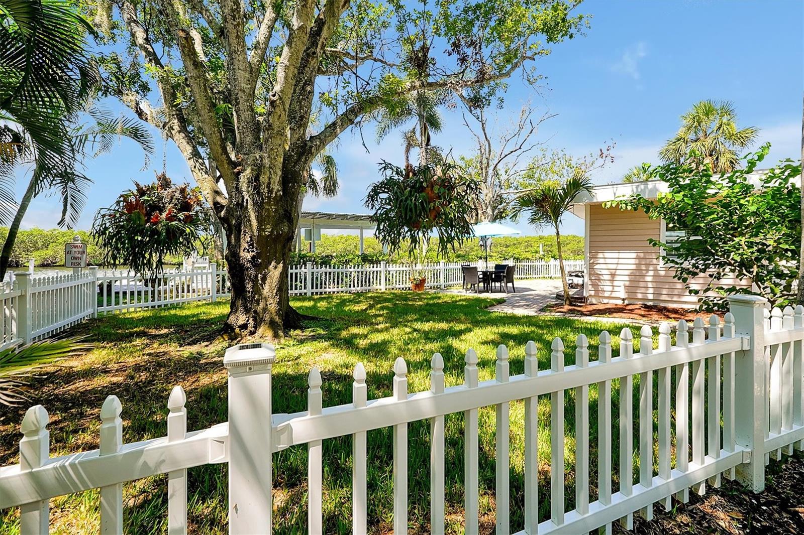 PIRATES POINT MINOR SUBDIVISI - Commercial Sale