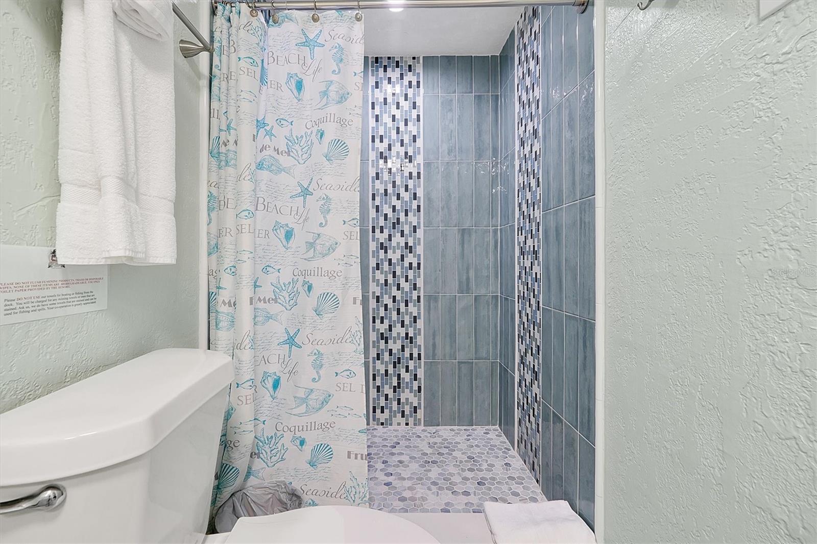 PIRATES POINT MINOR SUBDIVISI - Commercial Sale