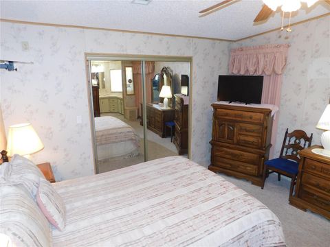 A home in ZEPHYRHILLS