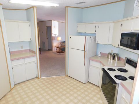 A home in ZEPHYRHILLS