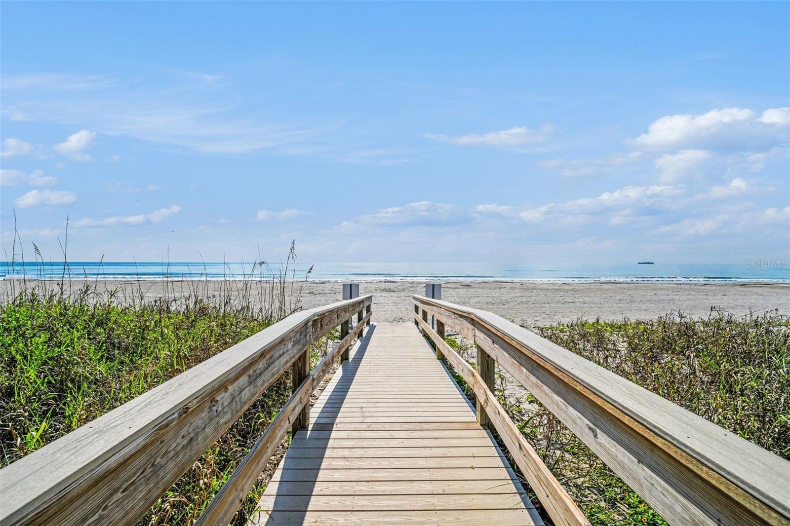5200 OCEAN BEACH BOULEVARD 115