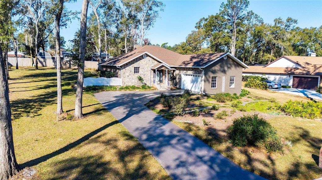 Photo of 12601 Timber Run, Dade City, FL 33525 (MLS # TB8473858)