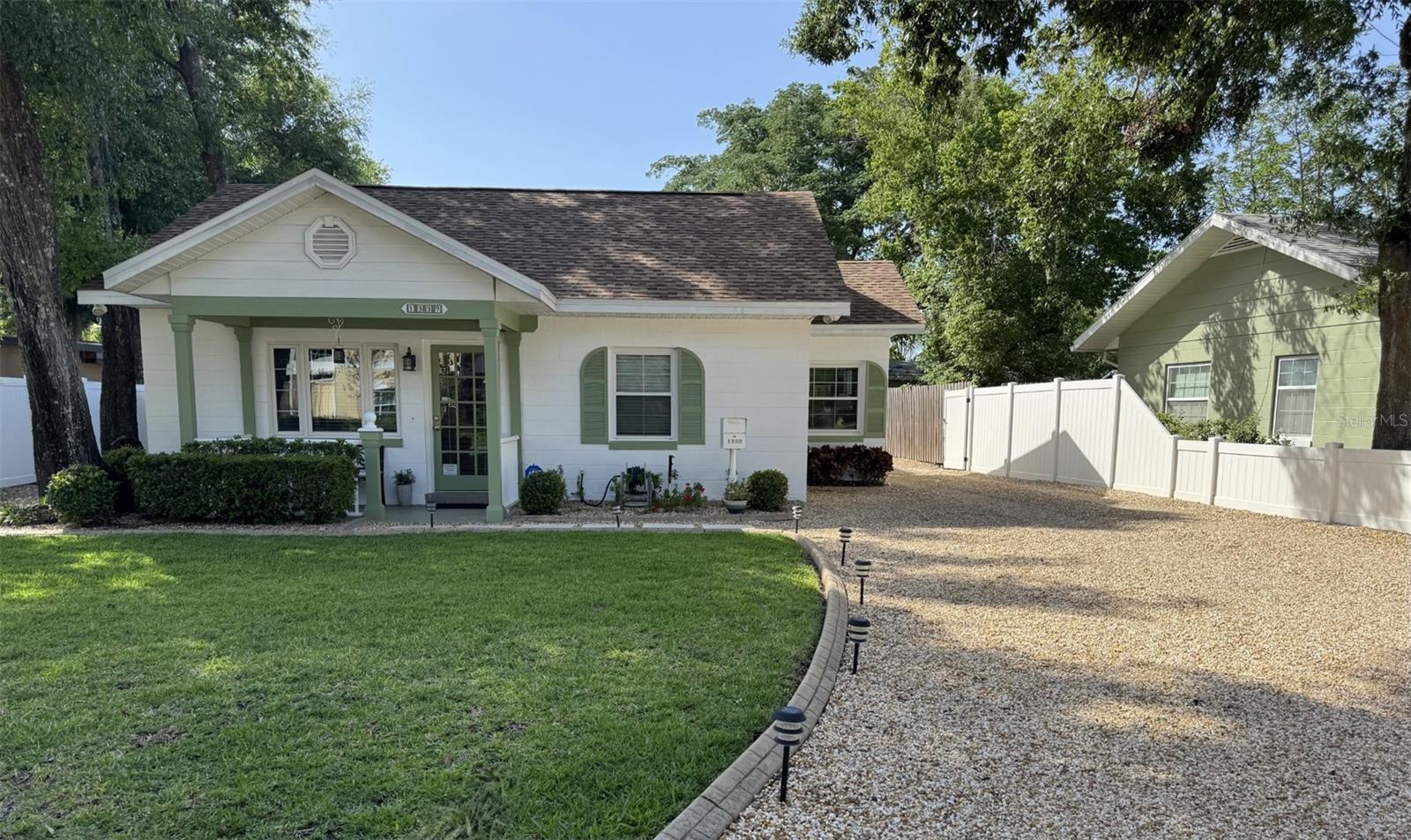 1339 ORCHID AVENUE