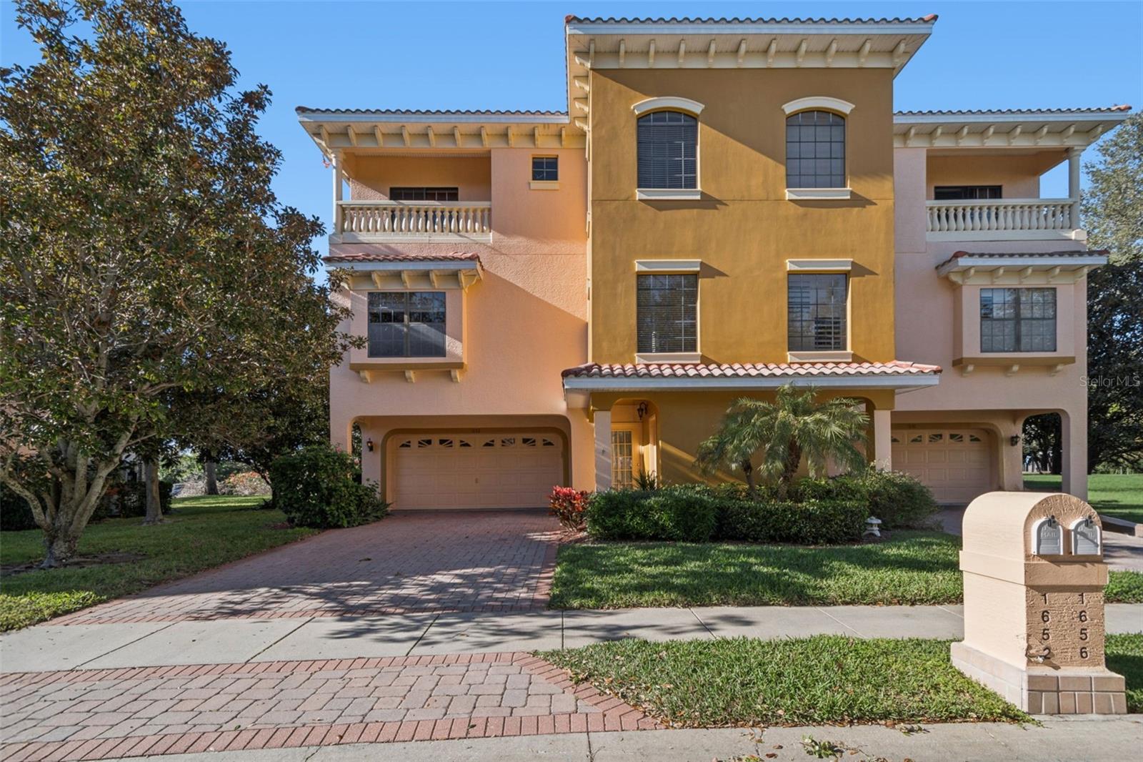 SUNSET BAY TARPON SPGS - Residential