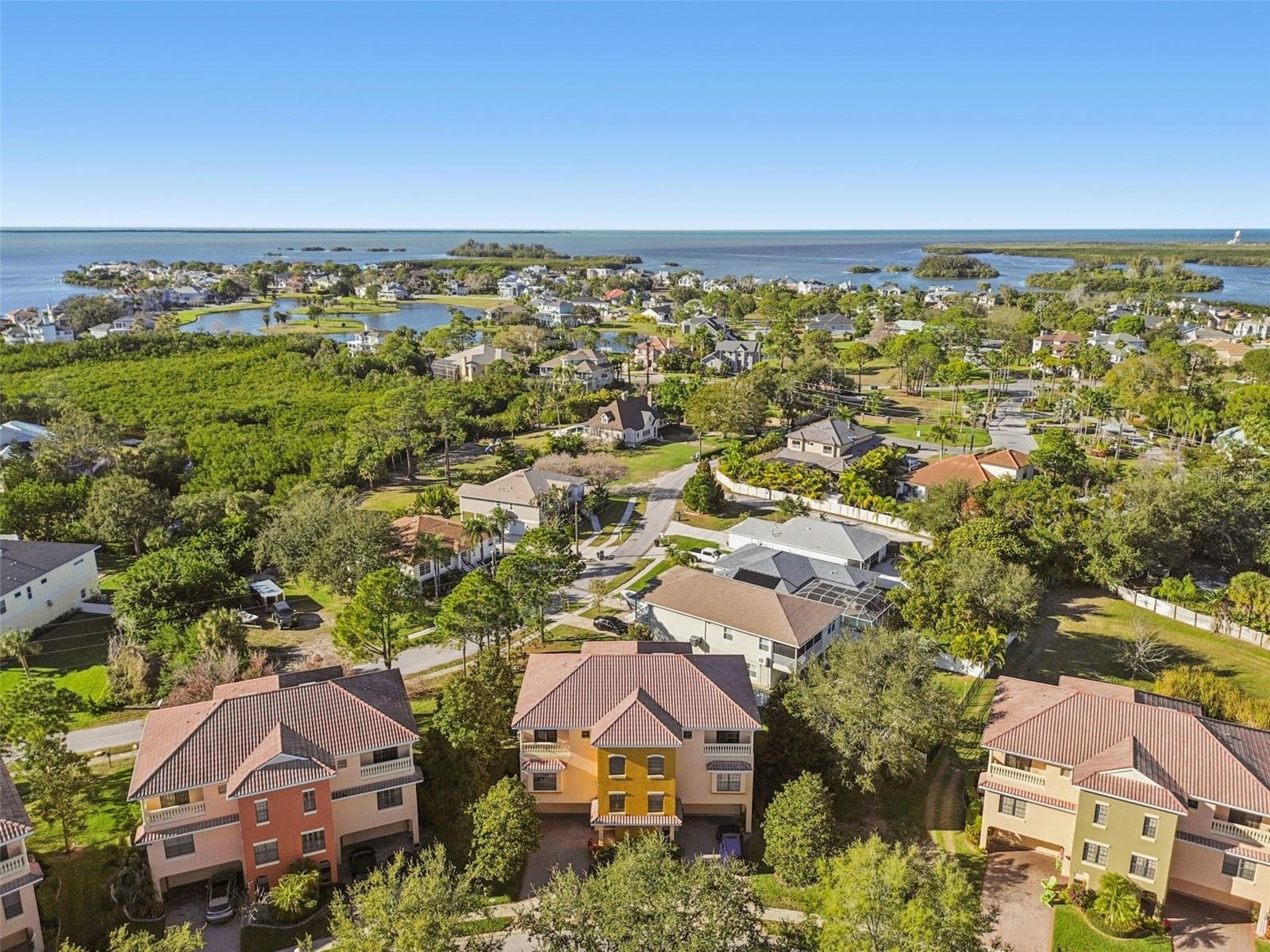 SUNSET BAY TARPON SPGS - Residential