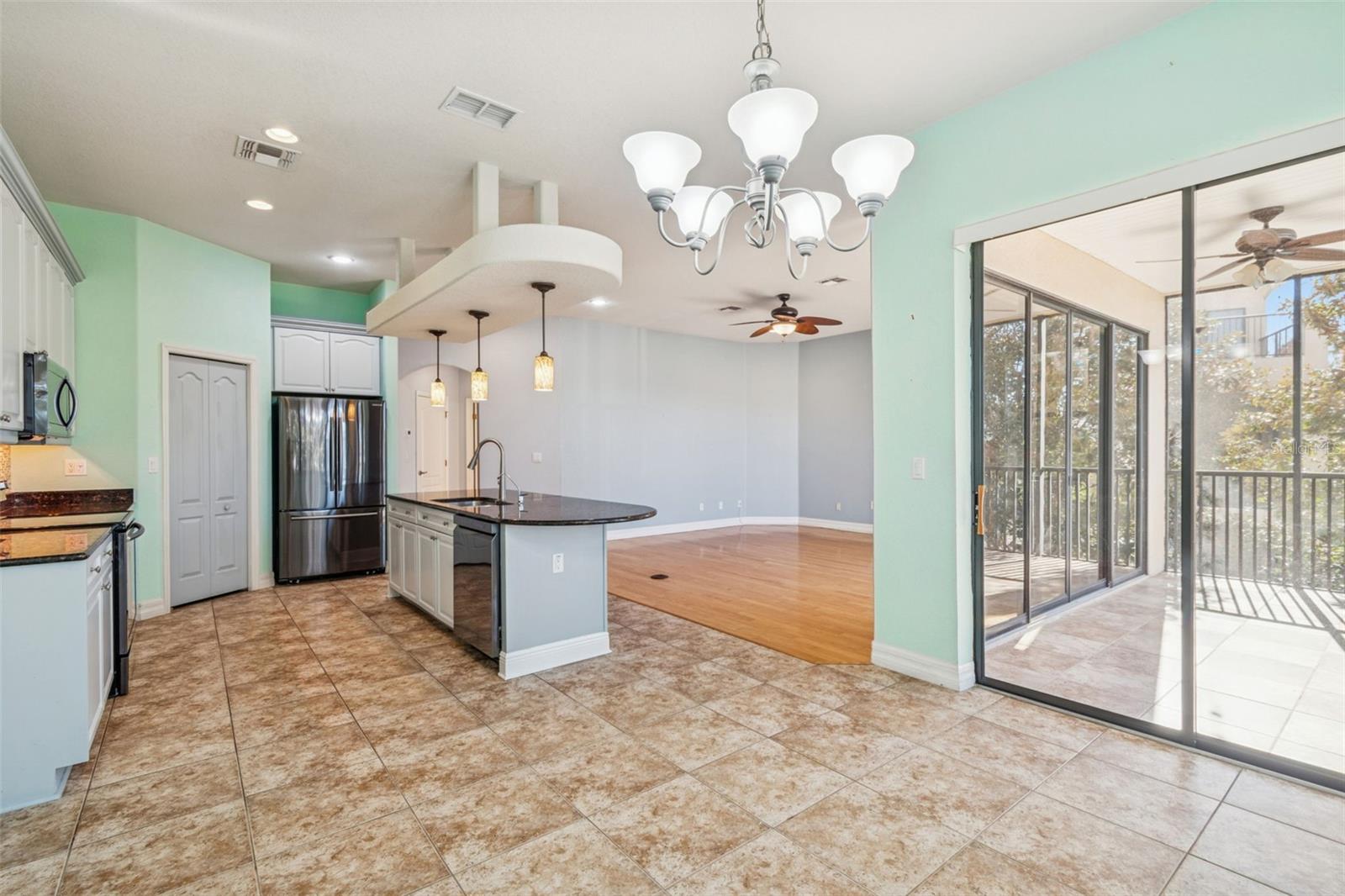 SUNSET BAY TARPON SPGS - Residential