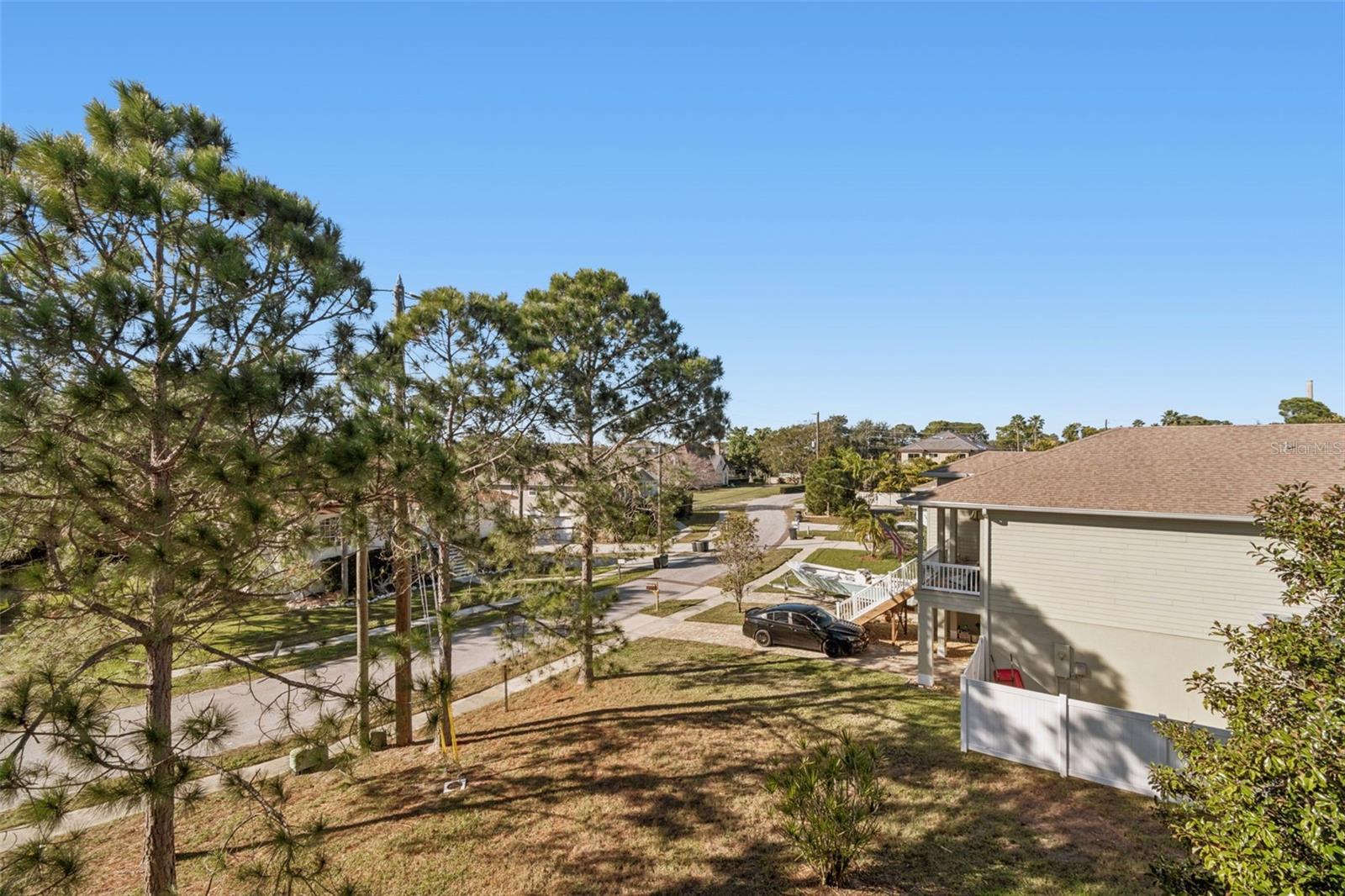 SUNSET BAY TARPON SPGS - Residential