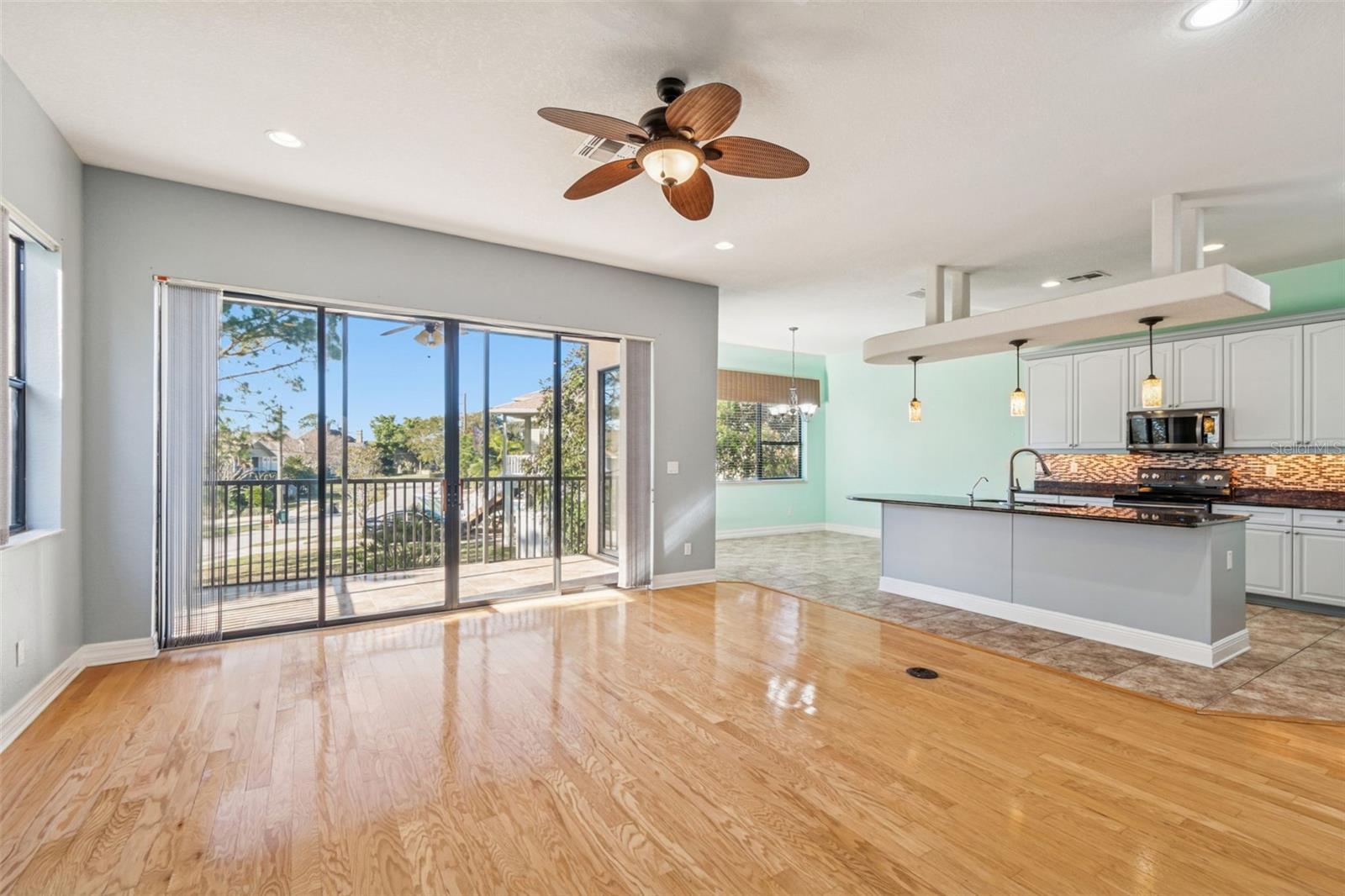 SUNSET BAY TARPON SPGS - Residential