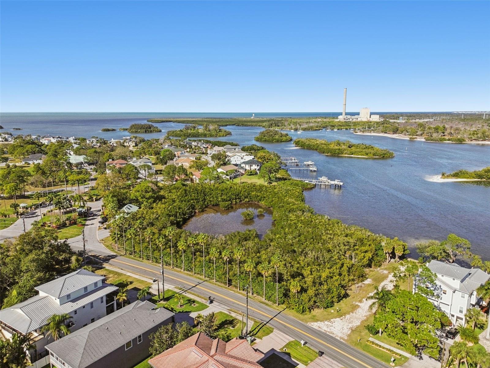 SUNSET BAY TARPON SPGS - Residential