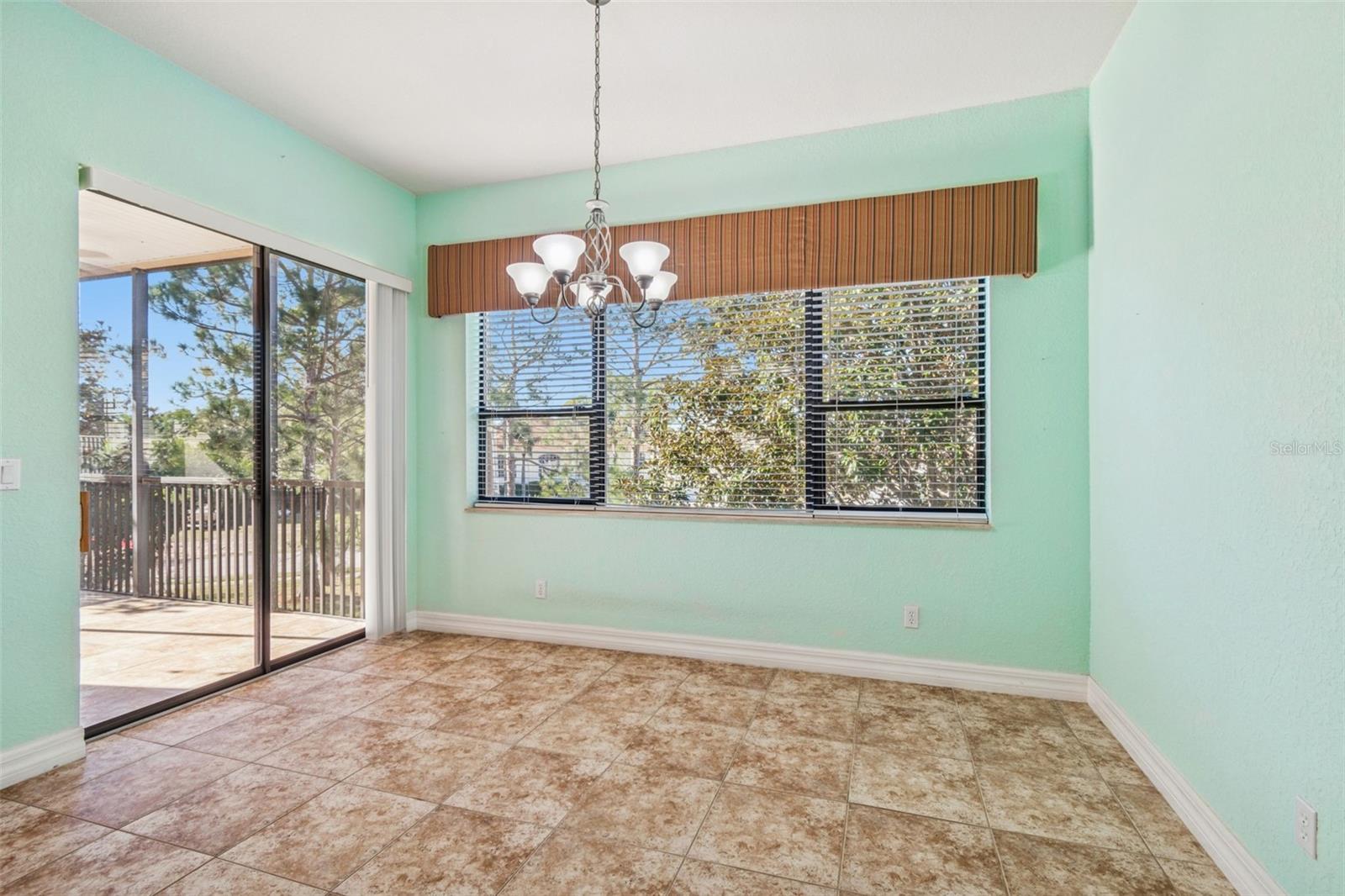 SUNSET BAY TARPON SPGS - Residential