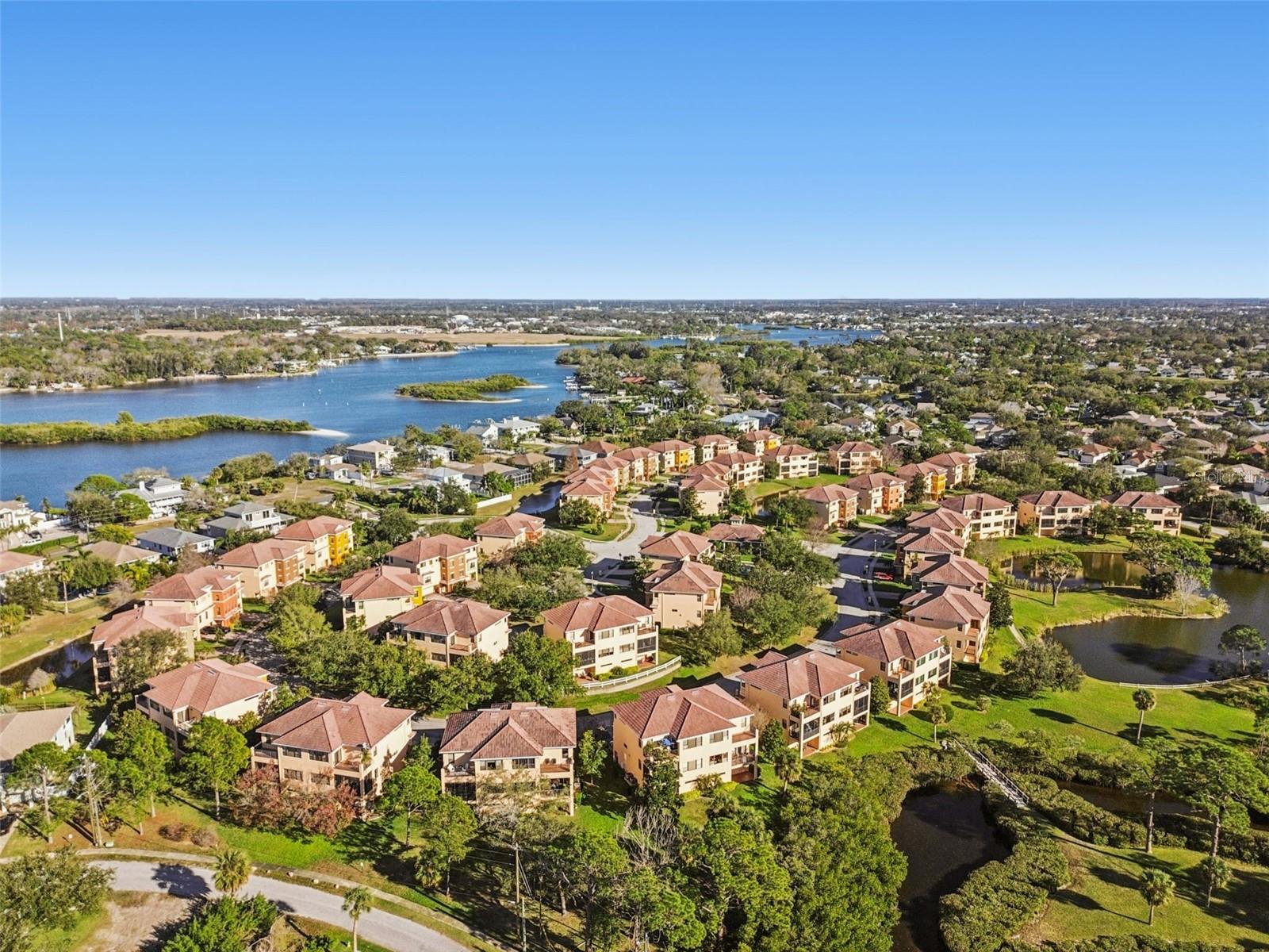 SUNSET BAY TARPON SPGS - Residential