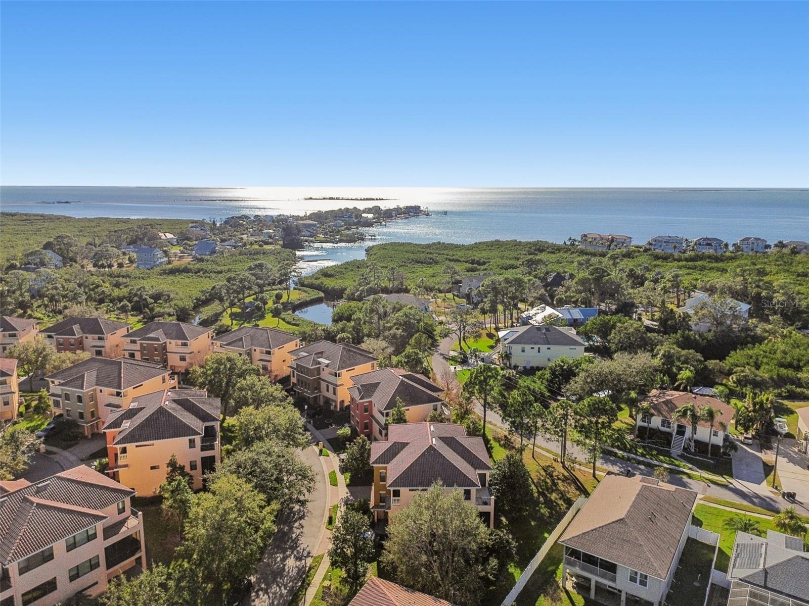 SUNSET BAY TARPON SPGS - Residential