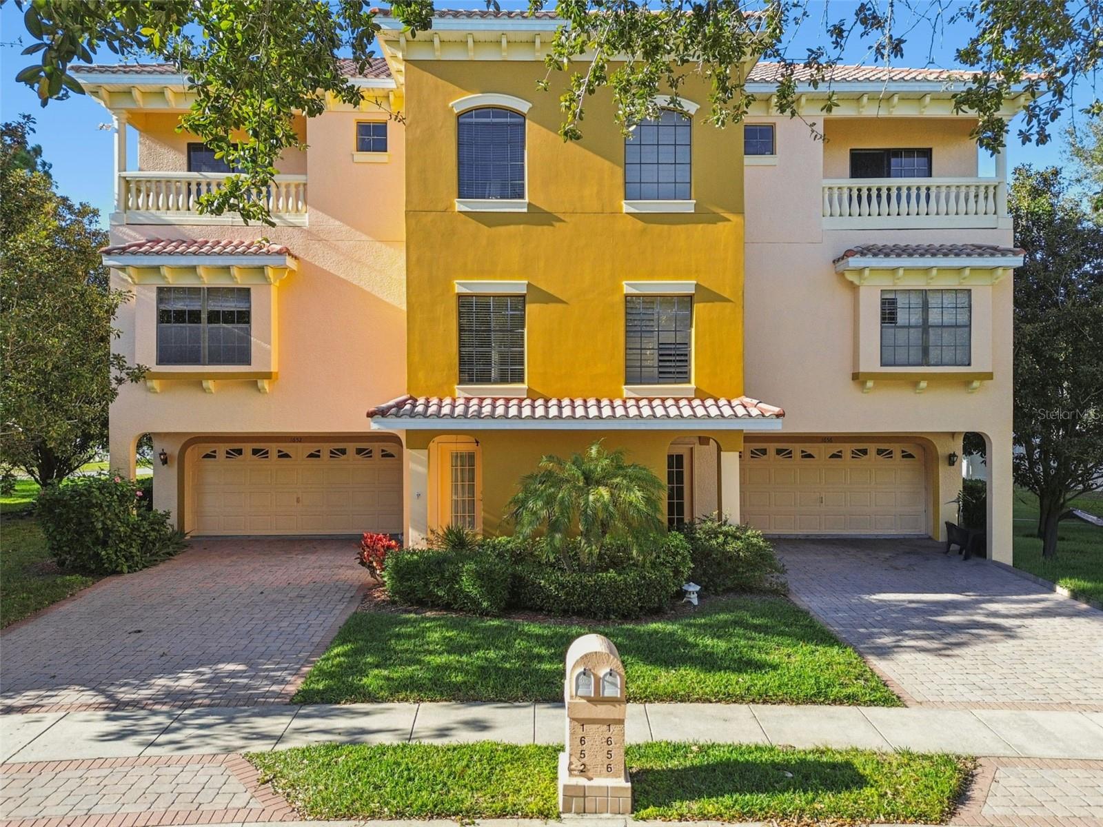 SUNSET BAY TARPON SPGS - Residential