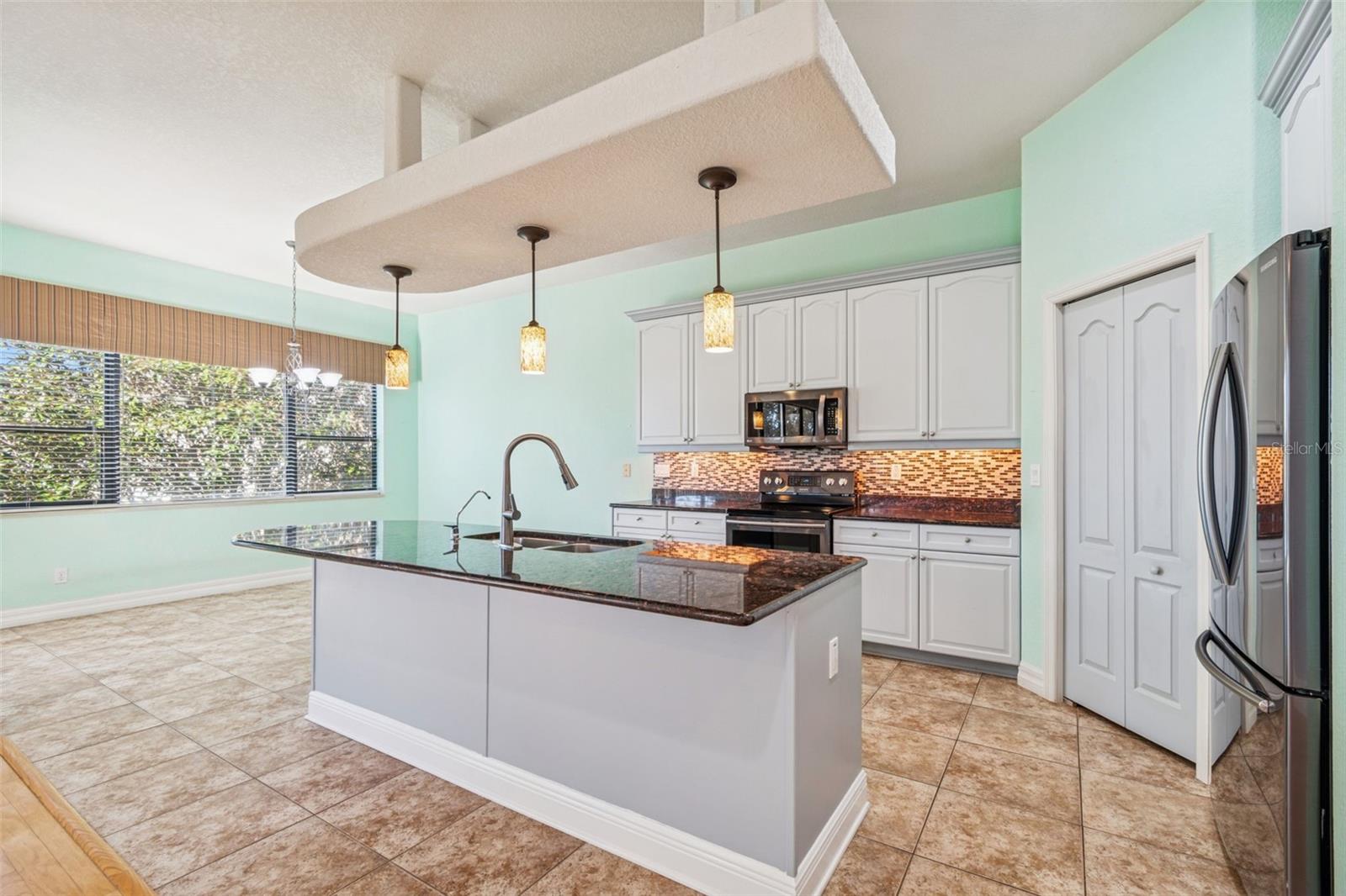 SUNSET BAY TARPON SPGS - Residential