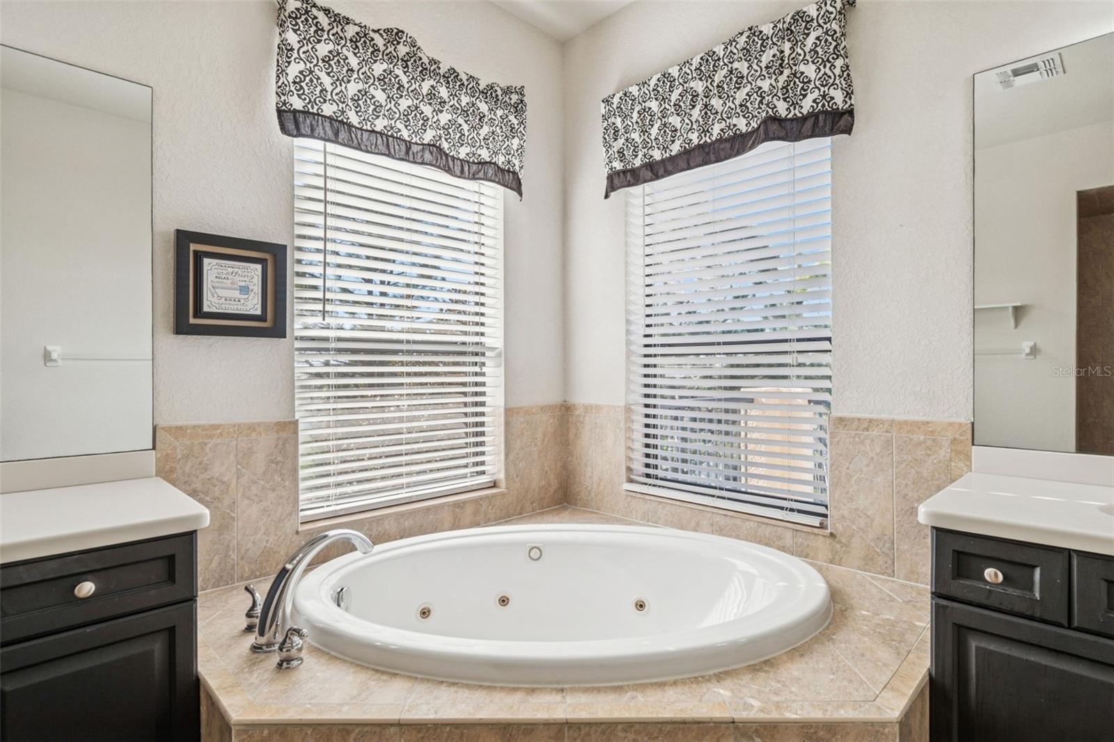 SUNSET BAY TARPON SPGS - Residential