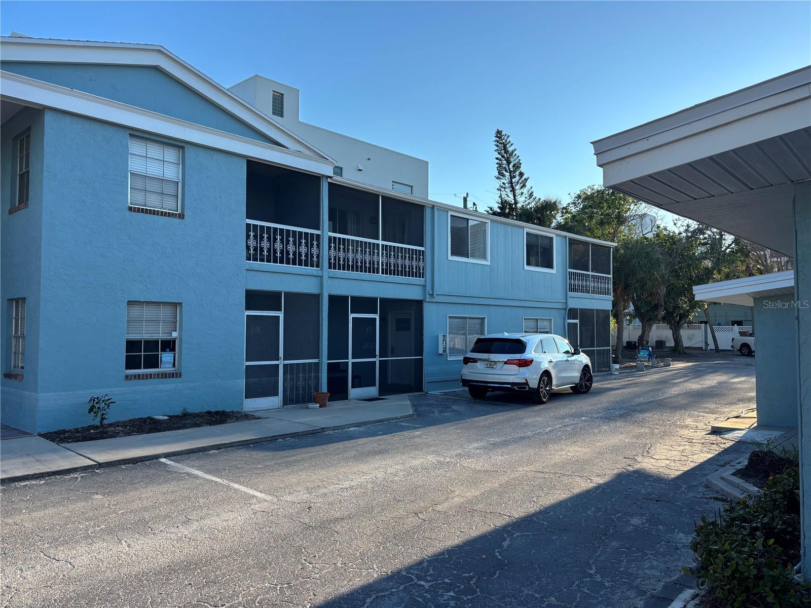 170 ROOSEVELT DRIVE 17