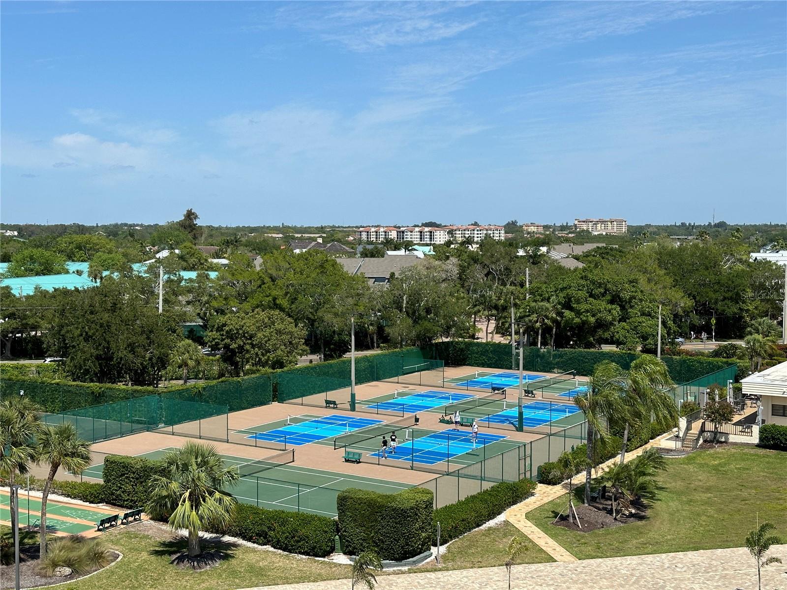 GULF & BAY CLUB PH 6 - Residential