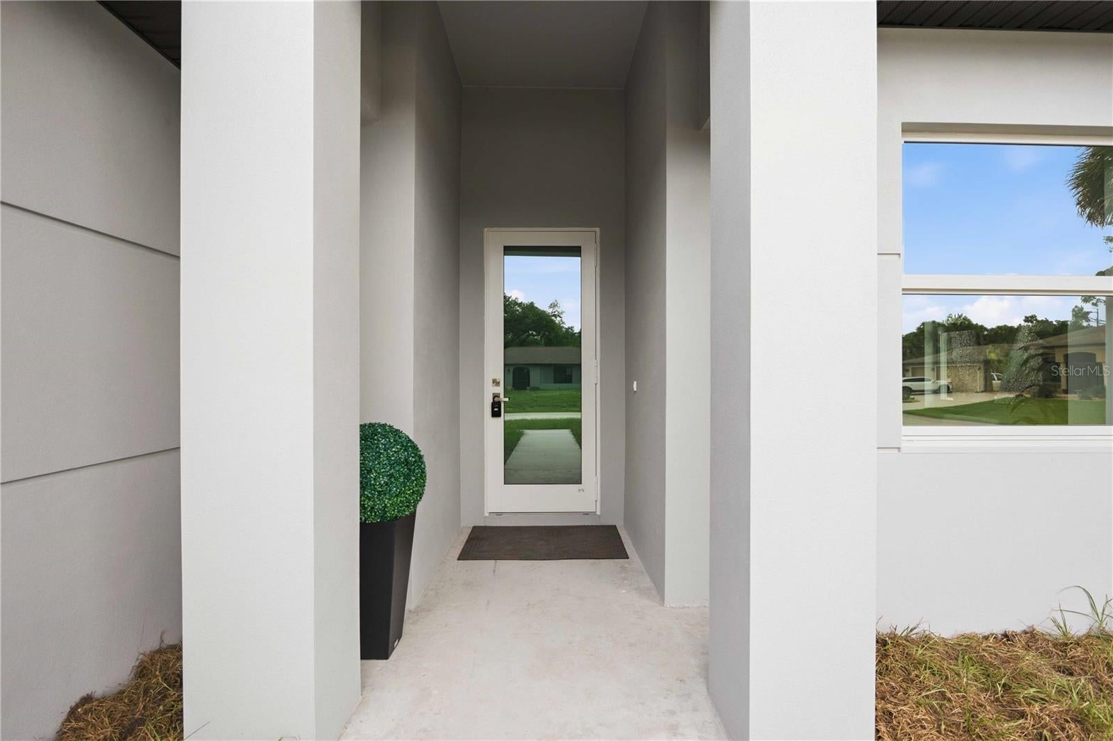 Search Properties for Sale 2 16213 CASHMERE AVENUE