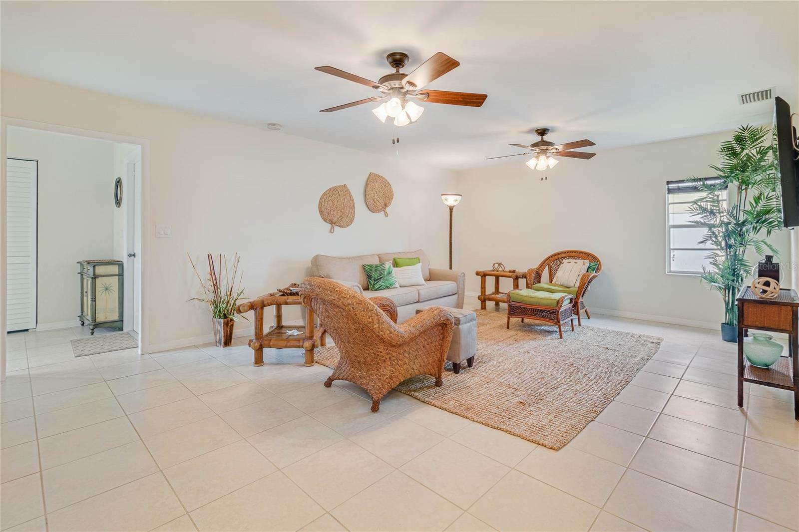 PORT CHARLOTTE SEC 038 - Residential Lease