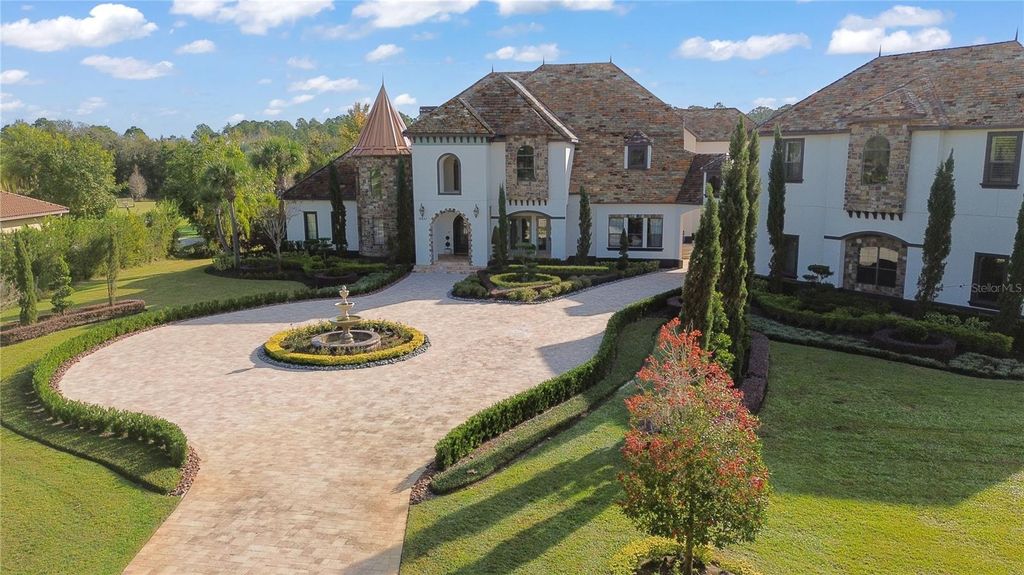 Photo of 10641 Broadland Pass, Thonotosassa, FL 33592 (MLS # TB8453617)