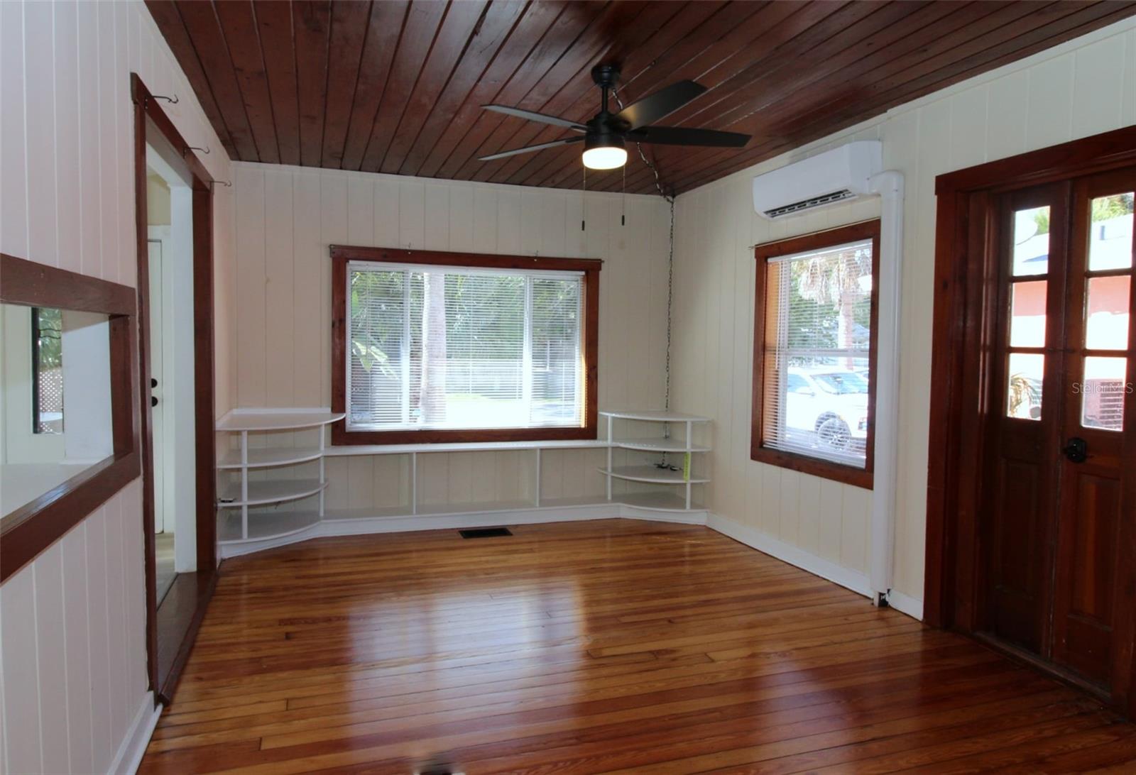 SIESTA - Residential Lease