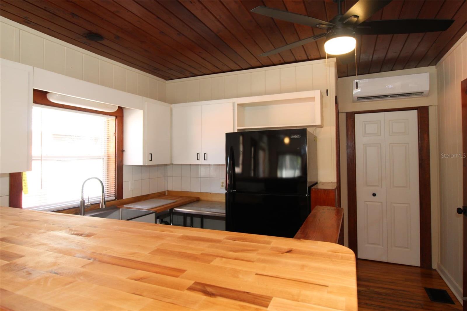 SIESTA - Residential Lease