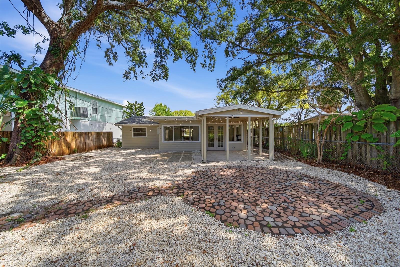 CRYSTAL BEACH REV - Residential
