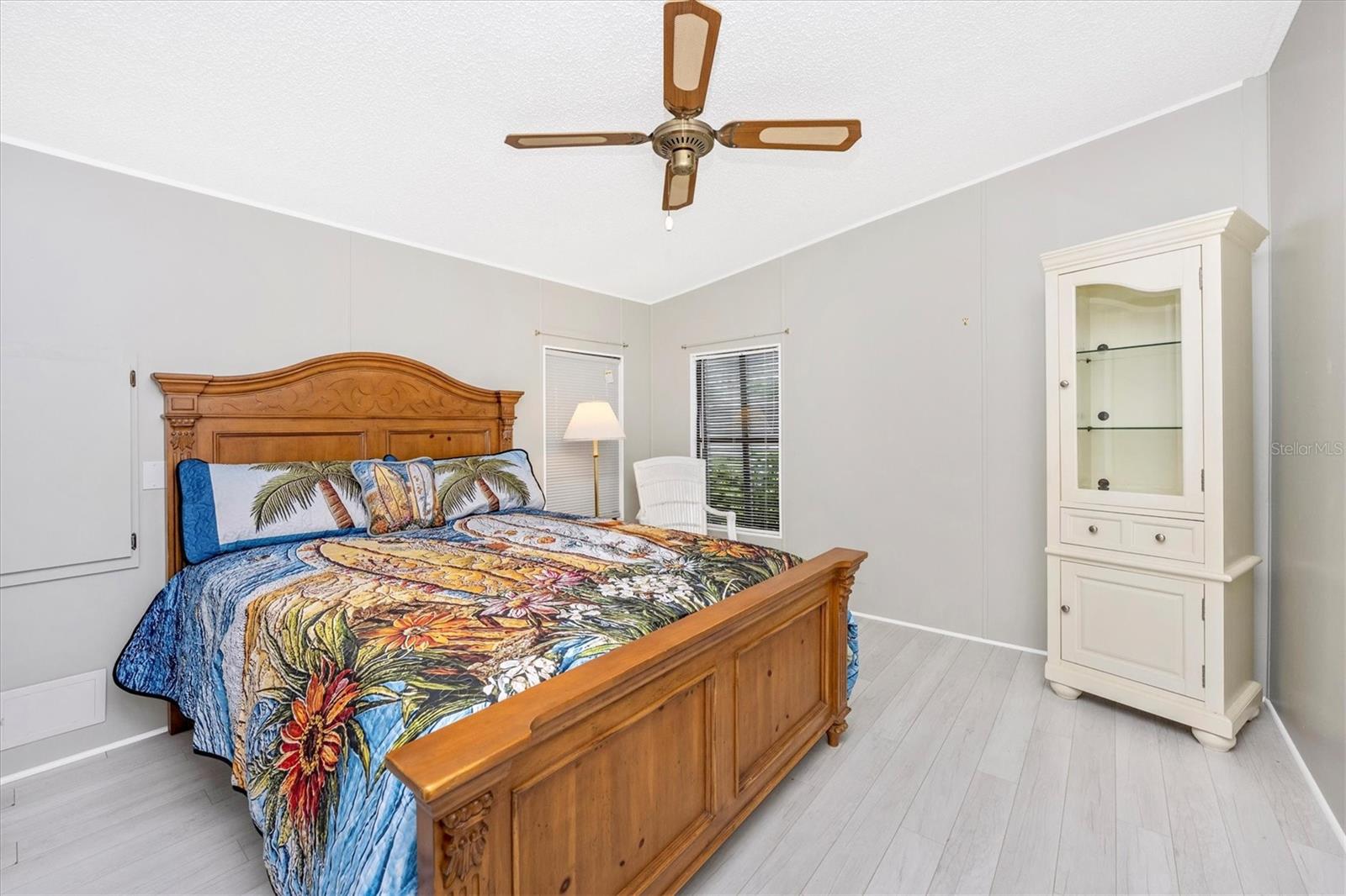 HARBOR ISLES III - Residential