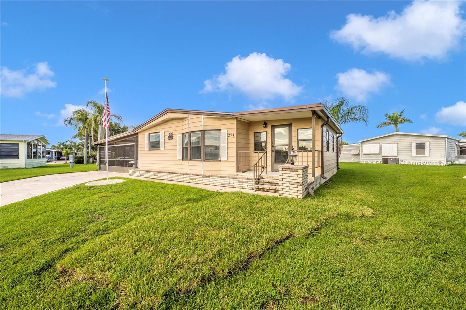 HARBOR ISLES III - Residential