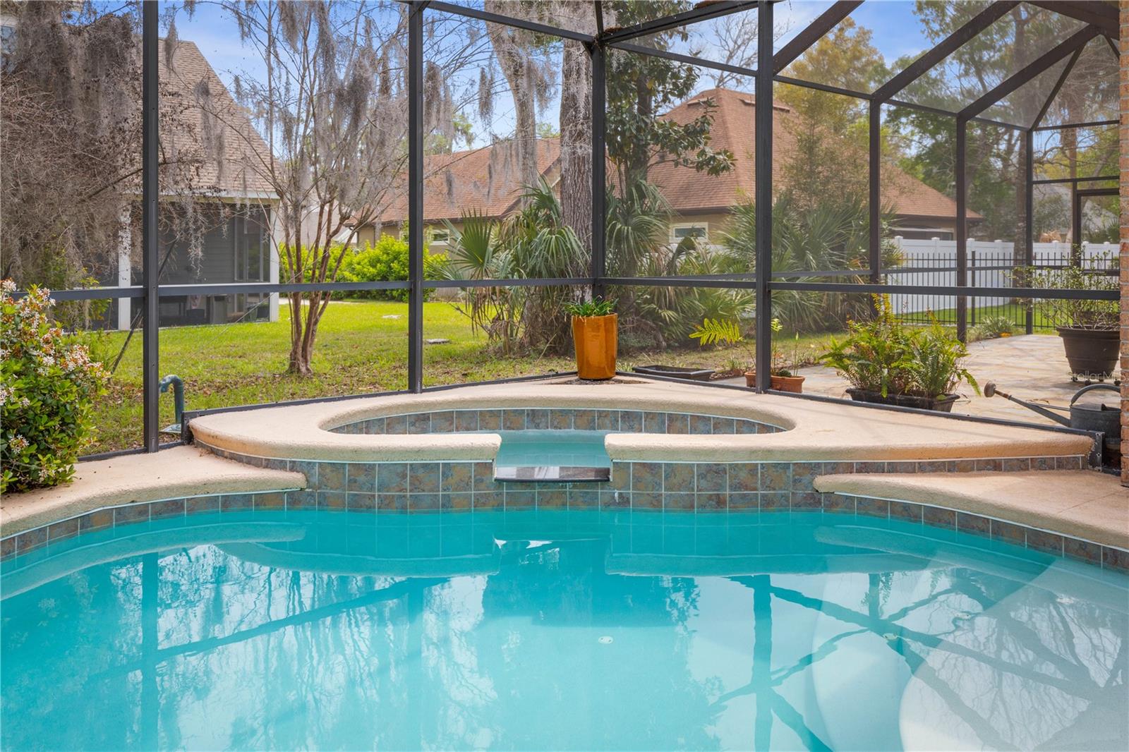 FAIRCHILD OAKS - Residential