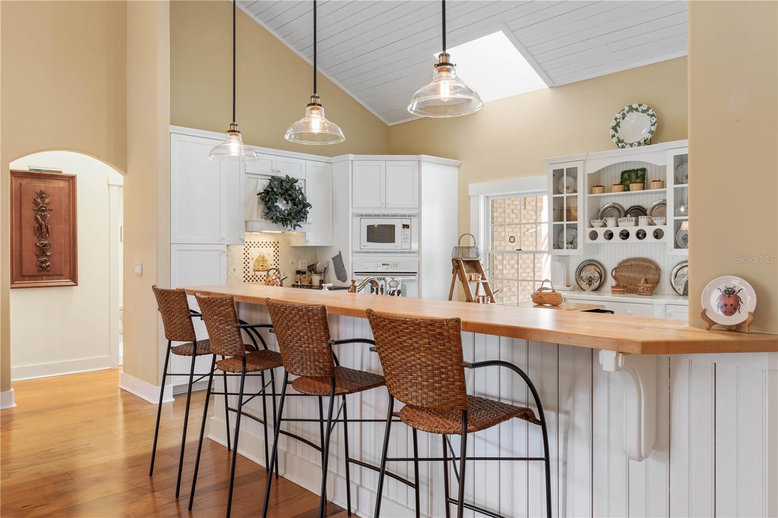 FAIRCHILD OAKS - Residential