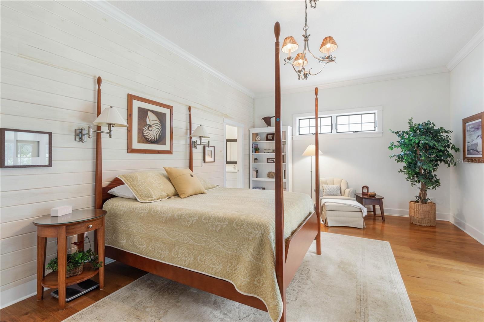 FAIRCHILD OAKS - Residential