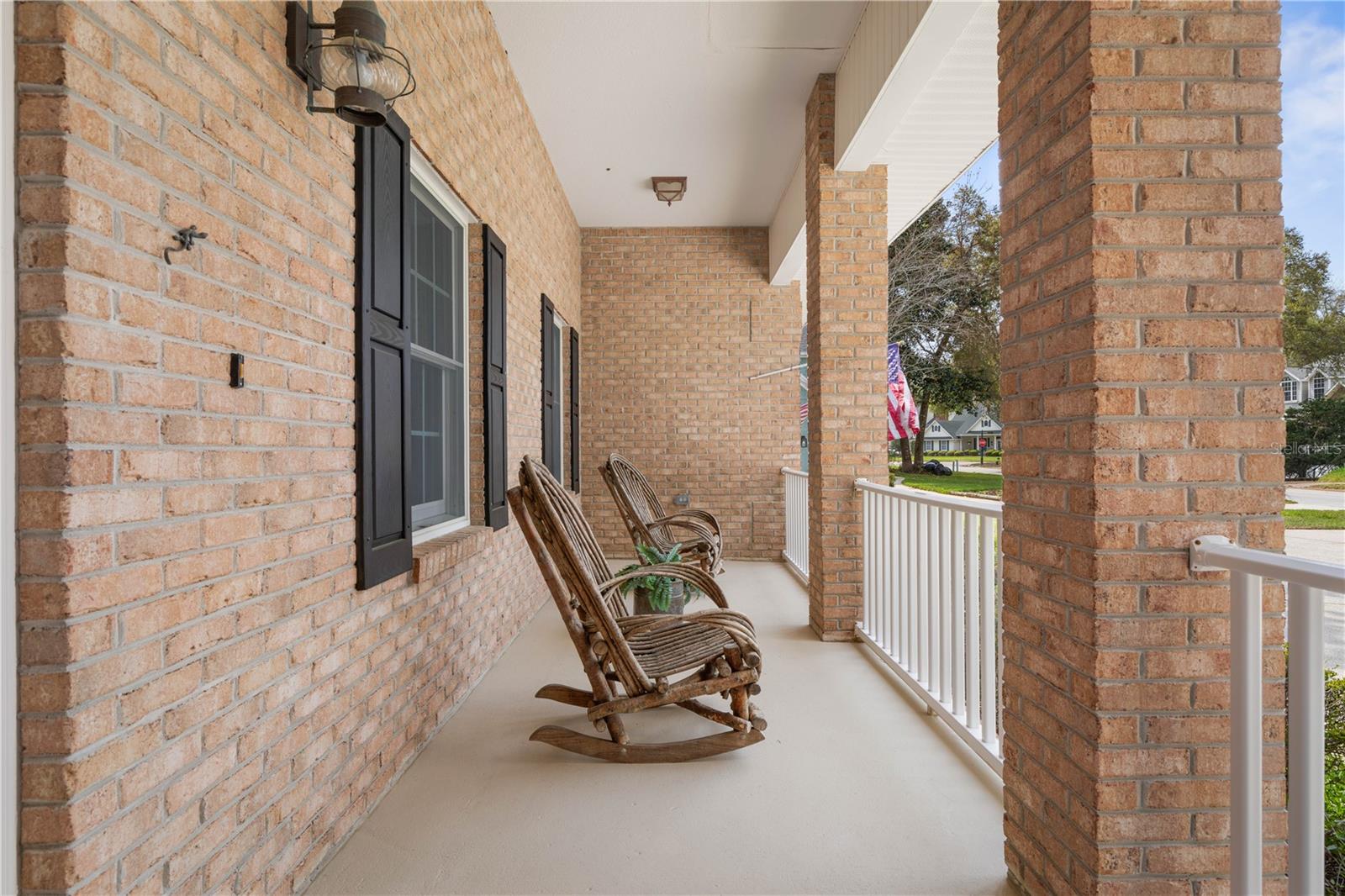 FAIRCHILD OAKS - Residential