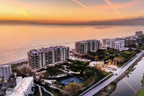 A home in LONGBOAT KEY