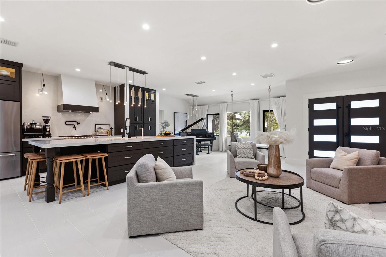 LAWTON LAWRENCE SUB - Residential