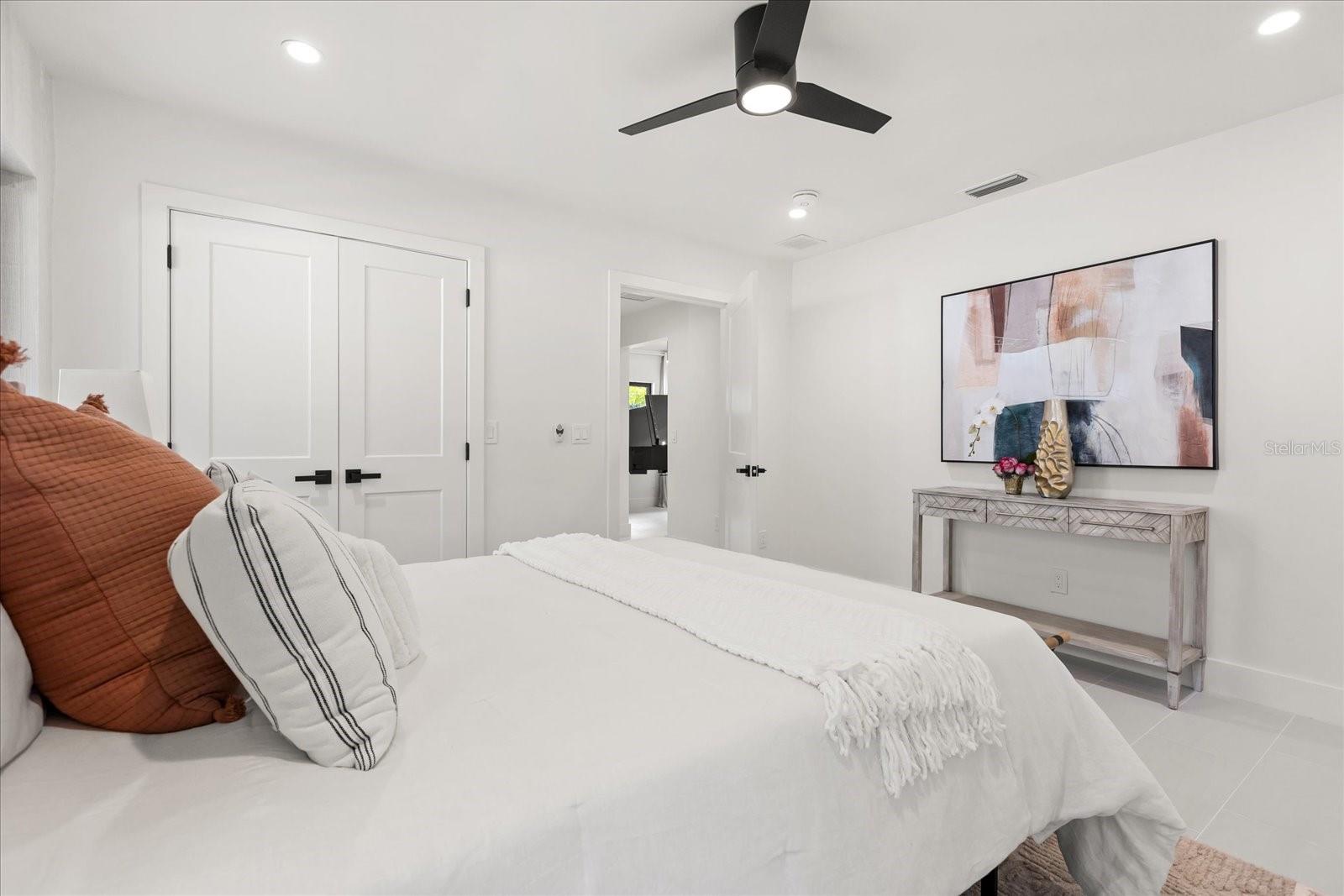 LAWTON LAWRENCE SUB - Residential