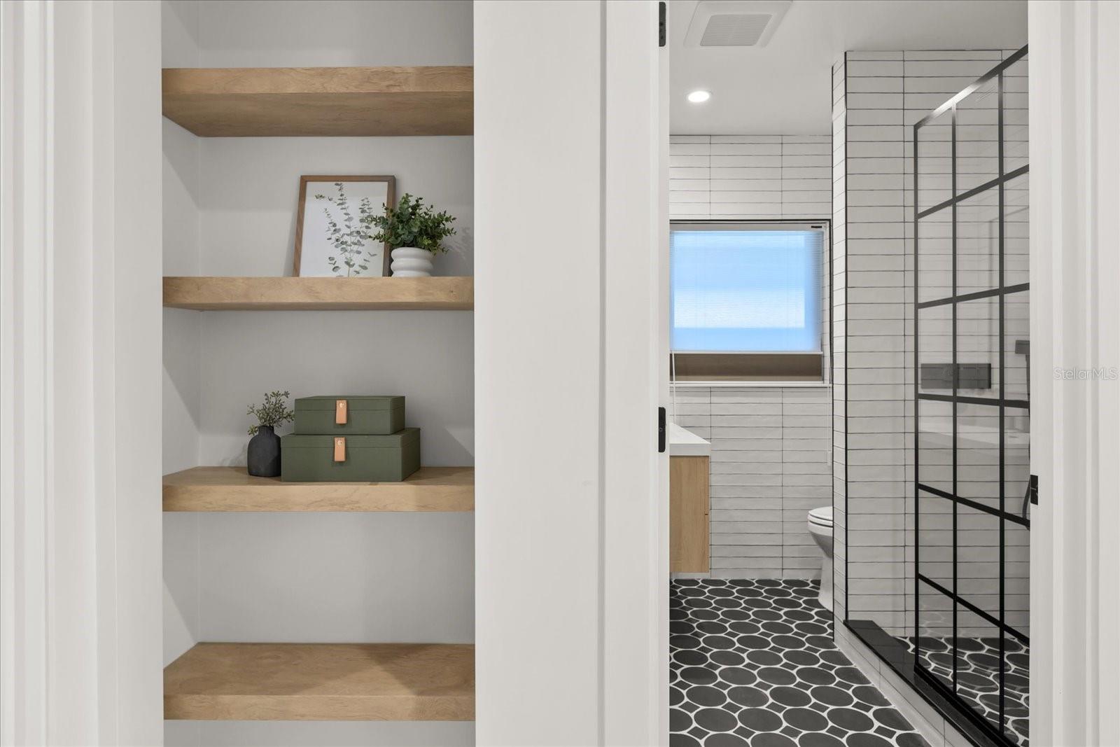 LAWTON LAWRENCE SUB - Residential