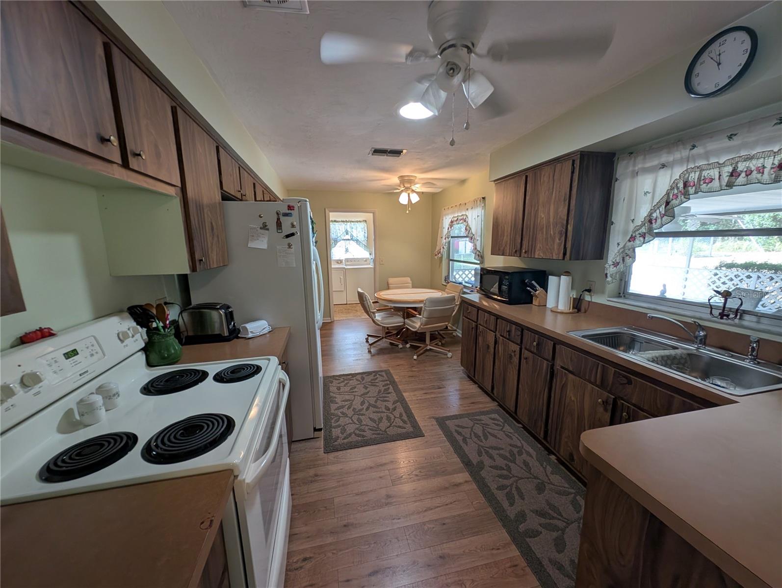 BEVERLY HILLS UNIT 06 SEC 02 - Residential