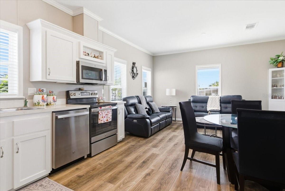 BRADENTON TROPICAL PALMS CO-OP - Residential