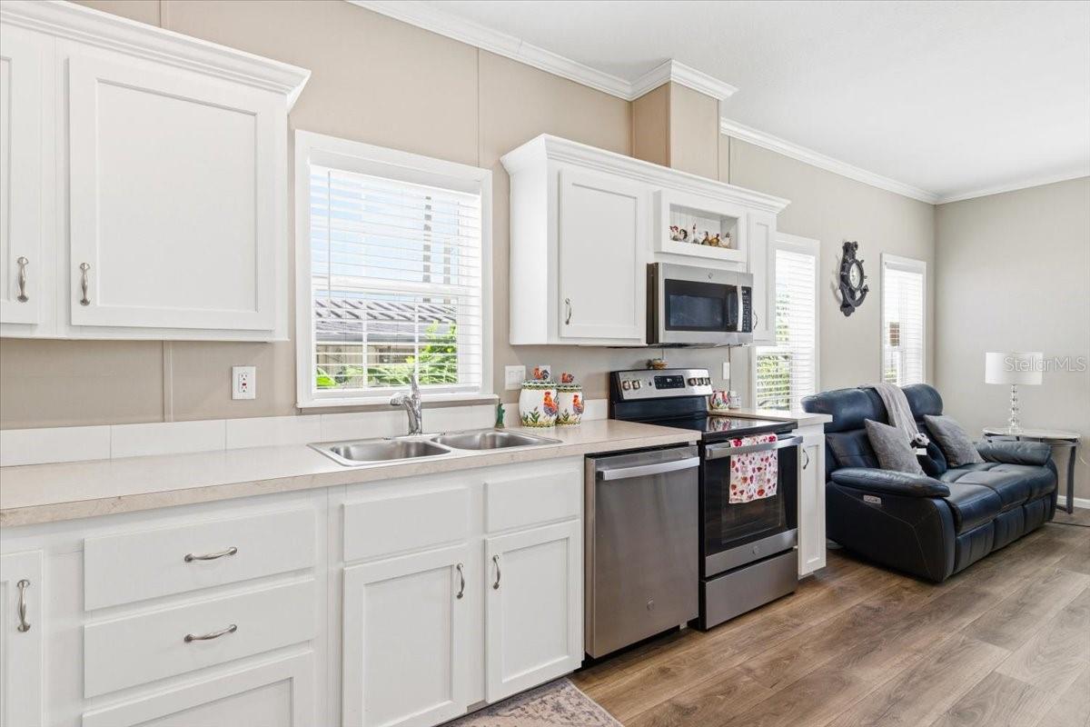 BRADENTON TROPICAL PALMS CO-OP - Residential