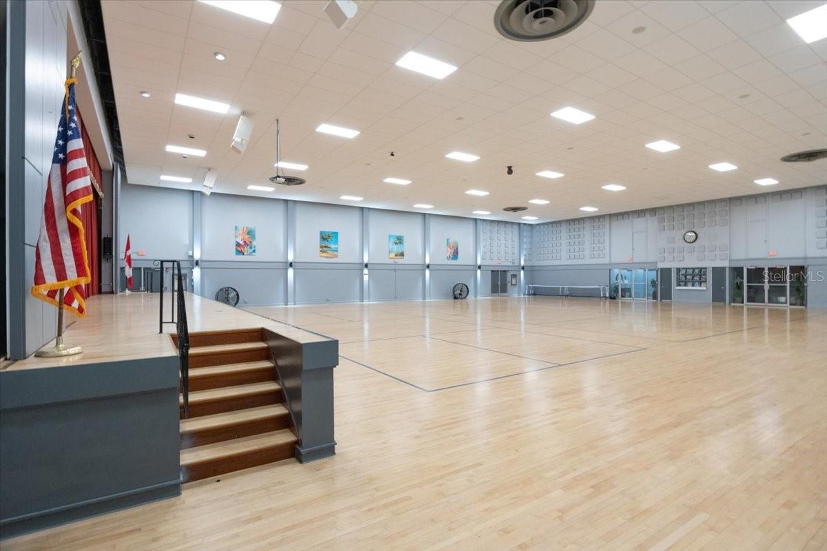 BRADENTON TROPICAL PALMS CO-OP - Residential