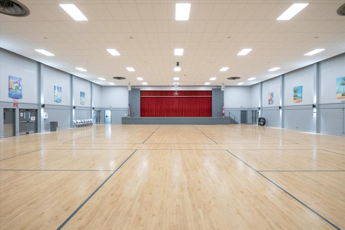 BRADENTON TROPICAL PALMS CO-OP - Residential