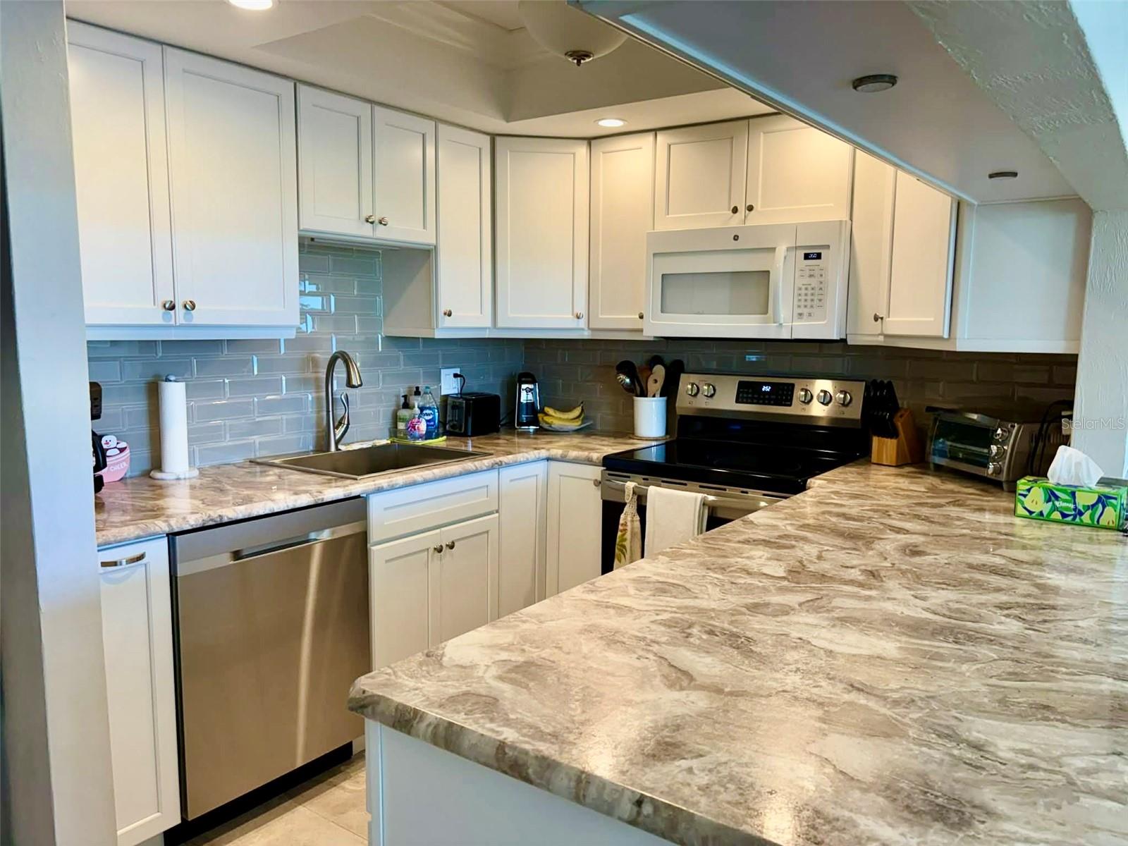 OCEAN PALM VILLAS SOUTH - Residential