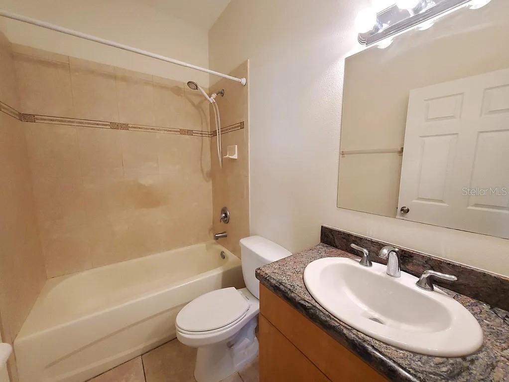 GROVE CITY SHORES - Residential Lease